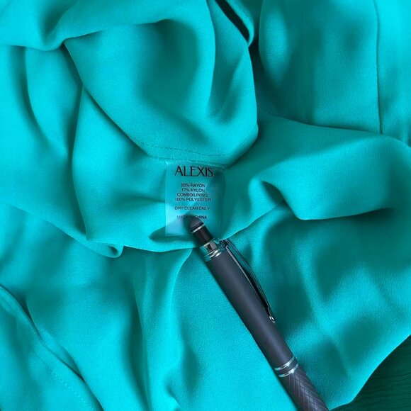 BEST Alexis Sunniva Maxi Dress Gown XS/S/M Green Pleated Party Cocktail Wedding - Picture 8 of 9